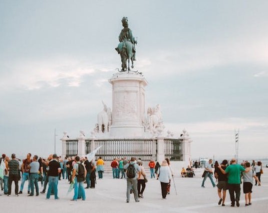 Guided tour of Lisbon