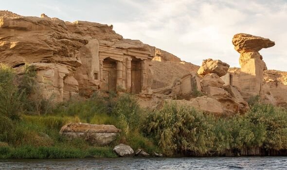 Sail to Bashier, Maliha, Kom Ombo, Herdiab, Aswan